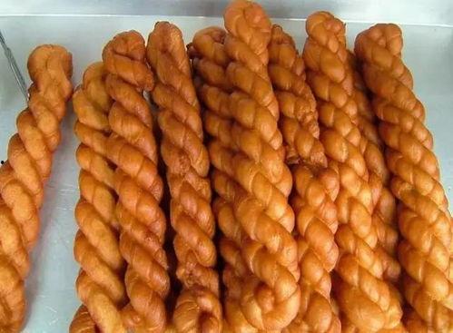 妈蛋麻瓜吃麻花,妈蛋麻瓜的麻花美食之旅