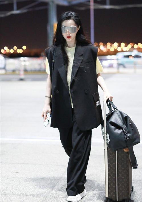 马甲正装明星,马甲正装下的明星风采