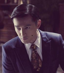 上海网红复古油头男装,上海网红男装的潮流演绎