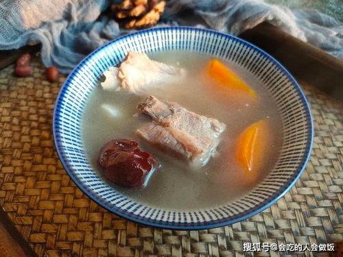 炖猪肉汤看放点什么料,解锁食材搭配新境界