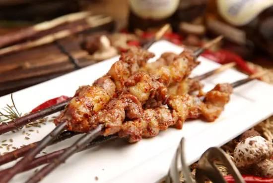 湖北网红烤串店排名,火辣串香，人气爆棚的美食地图