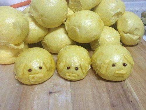 梦见吃馒头和瓜,馒头与瓜果的奇幻交融