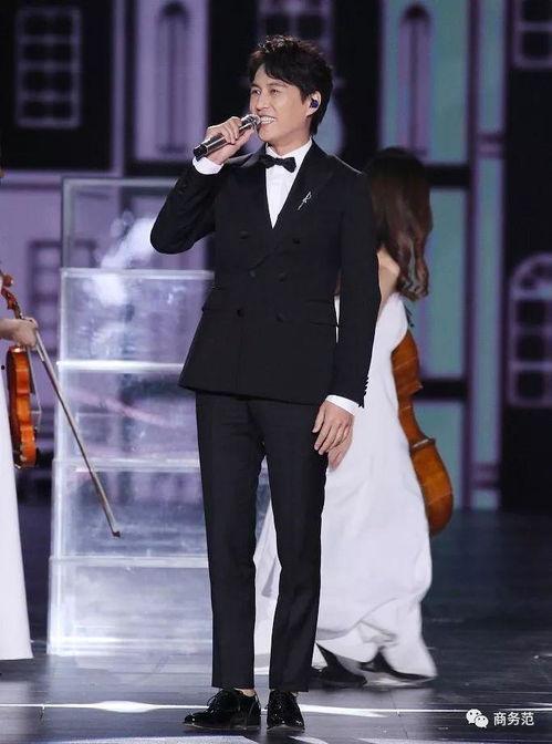 最会穿衣男明星,揭秘最会穿衣男明星的穿搭秘诀